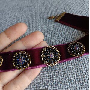 Velvet Choker- Wine